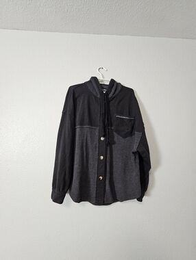 American Eagle Black Hooded Button-Up Jacket with Textured Paneling Sz M